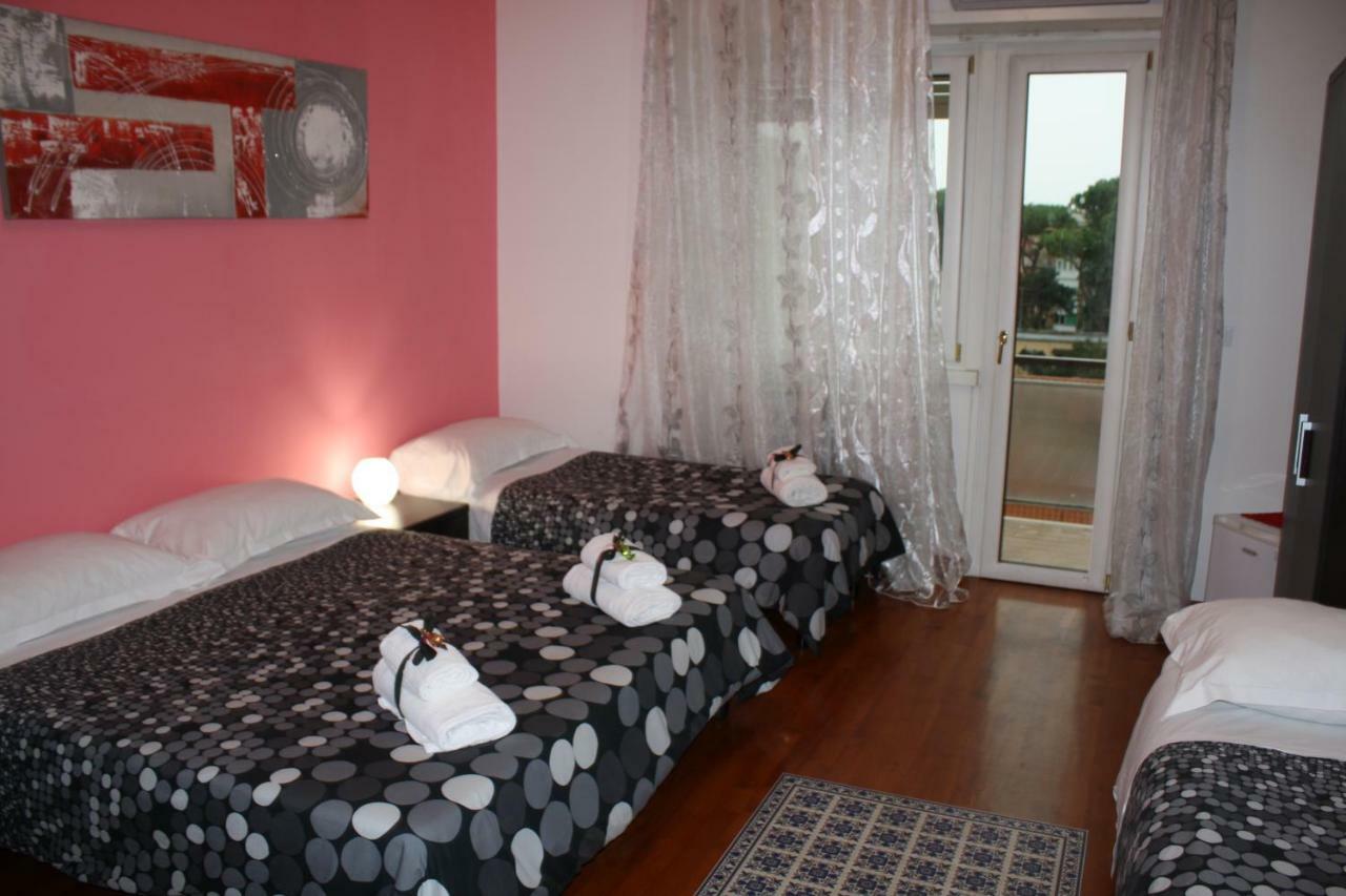 לינה וארוחת בוקר רומא Cornelia Relais מראה חיצוני תמונה